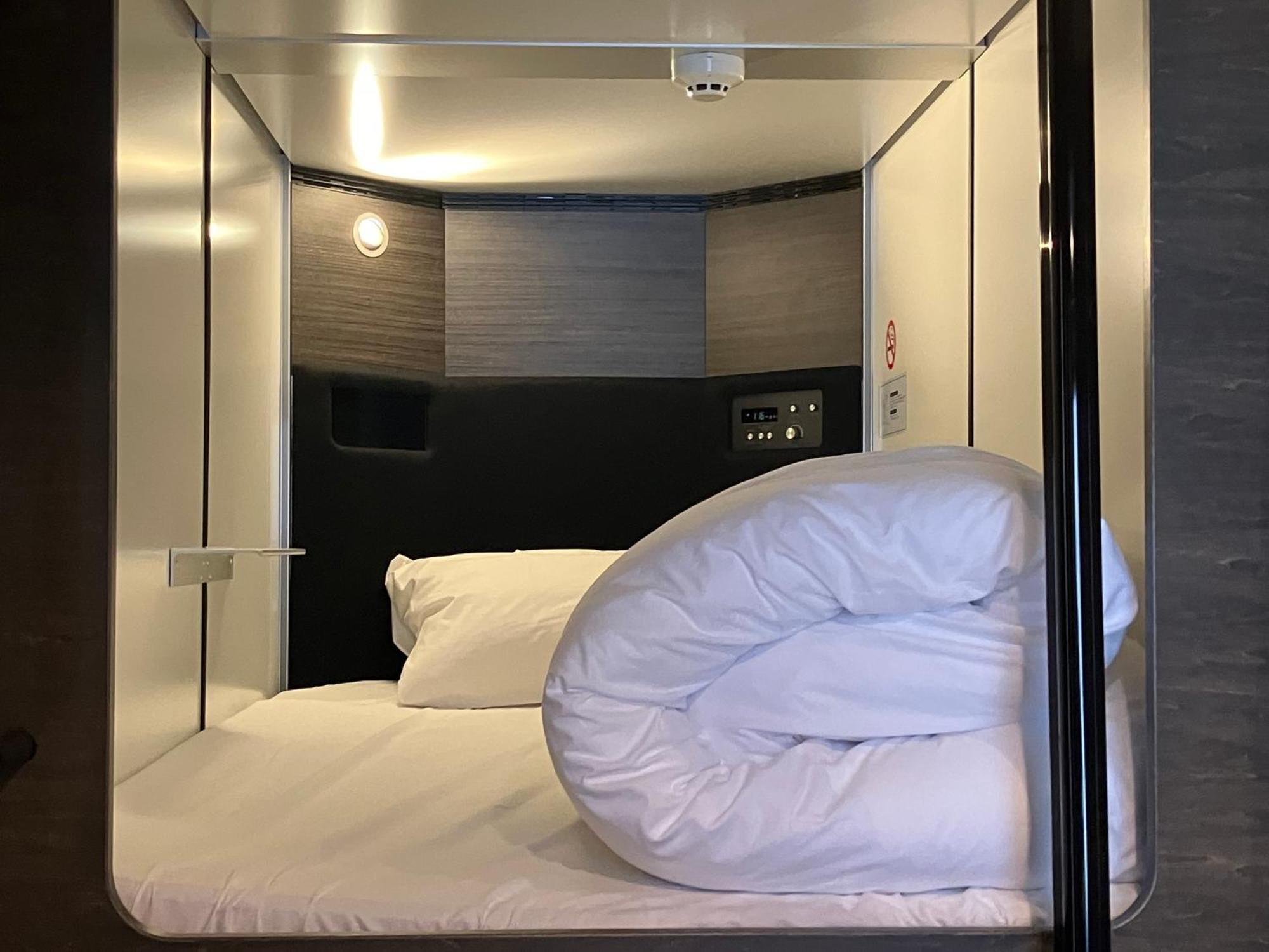 Capsule Hotel Suzumoriya Токио Екстериор снимка
