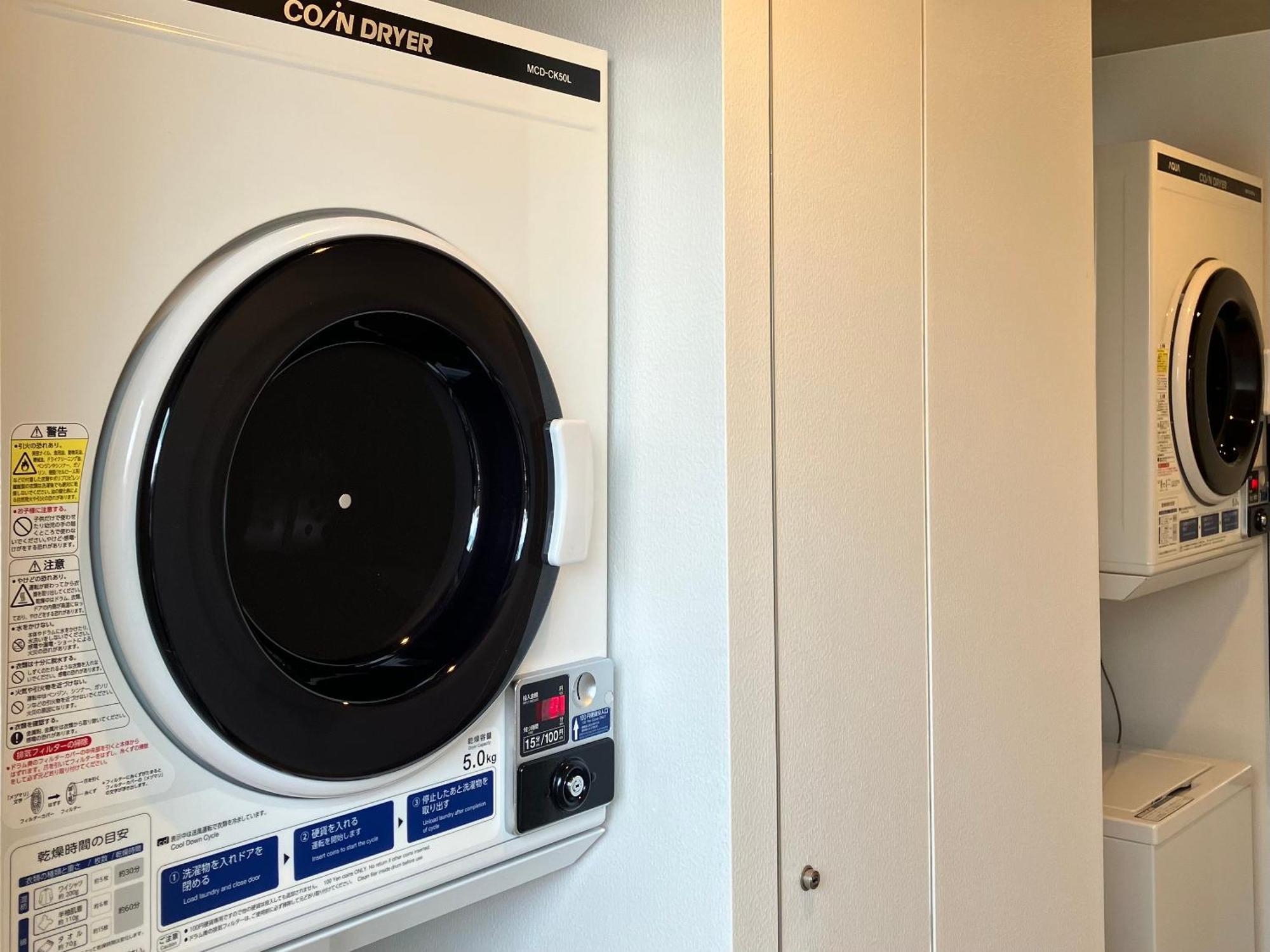 Capsule Hotel Suzumoriya Токио Екстериор снимка