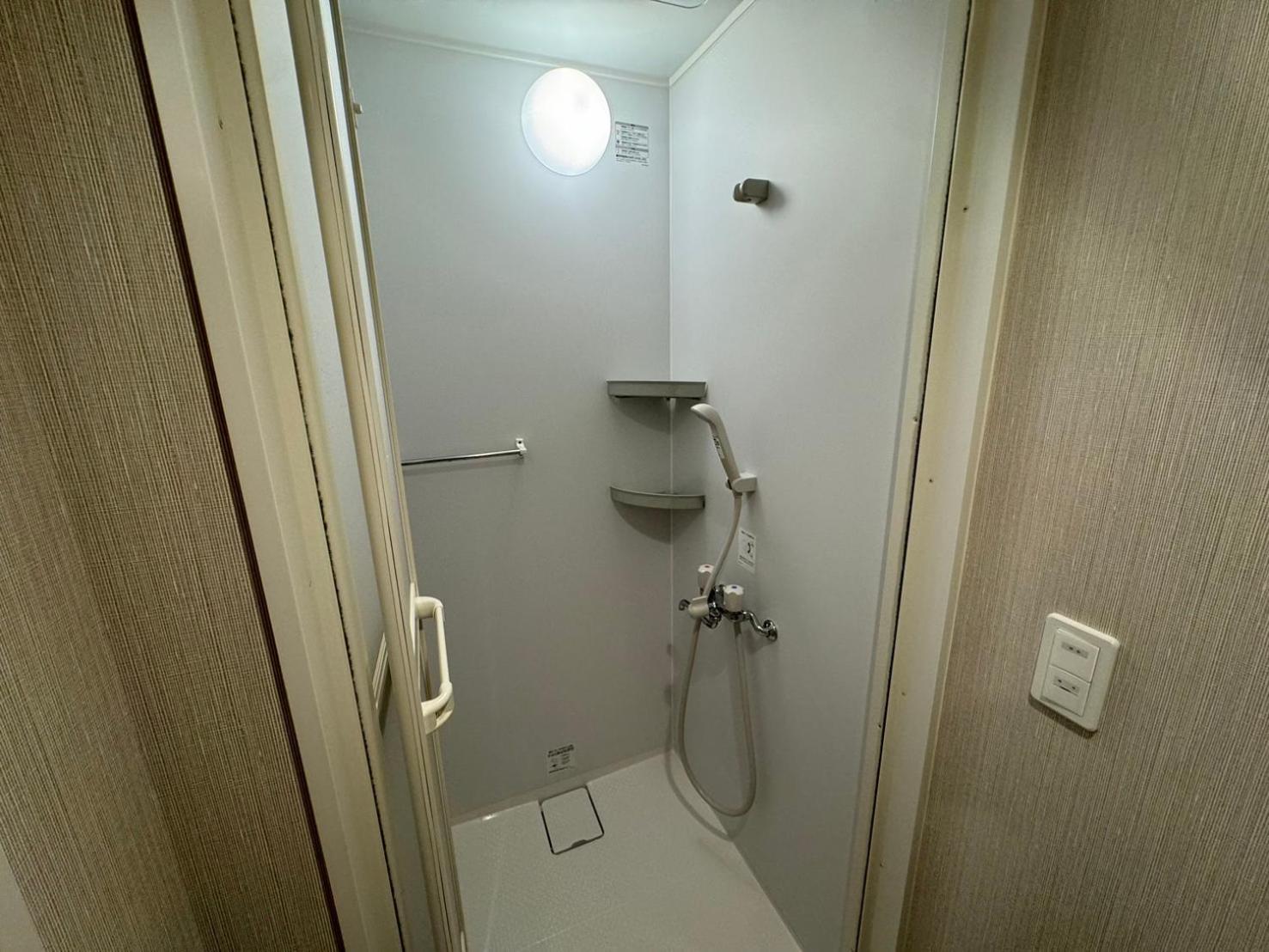Capsule Hotel Suzumoriya Токио Екстериор снимка